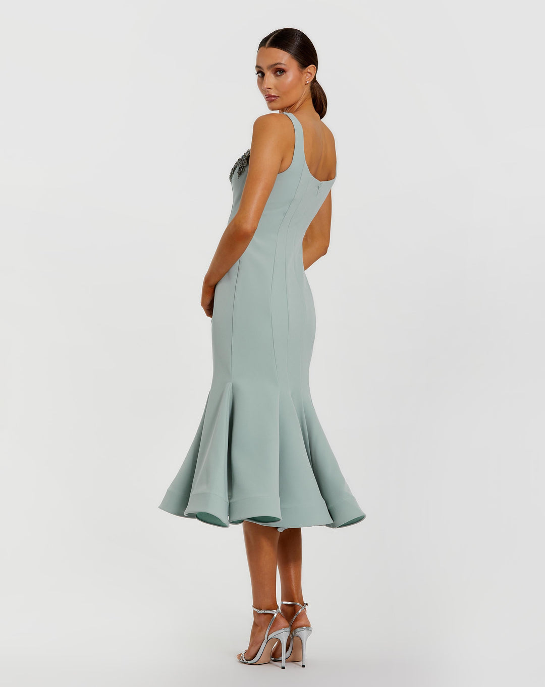 Green Sleeveless Midi Dress With Floral Embellishments - FOSTANI.com
