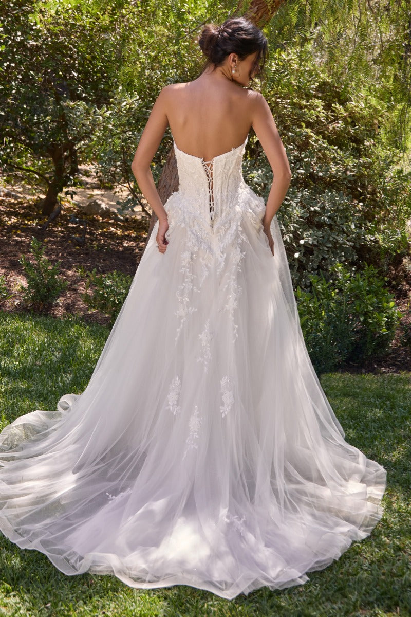 Andrea & Leo Couture WL094 back